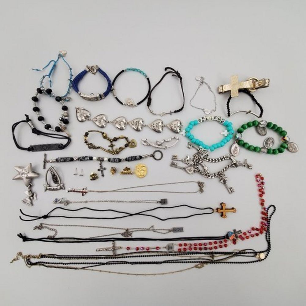 Religious Jewelry Lot 30 Pieces Bracelet‎ Necklace